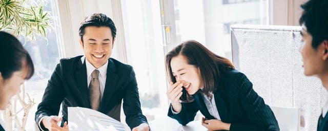 銀行のホワイト度ランキング対決｜本当に働きやすいのはどっち？